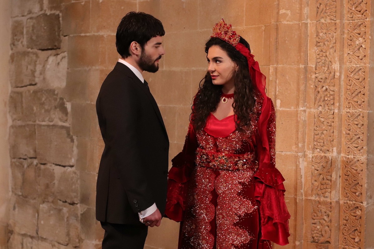 Hercai – Amore e vendetta, le foto della nuova serie tv turca su Real Time