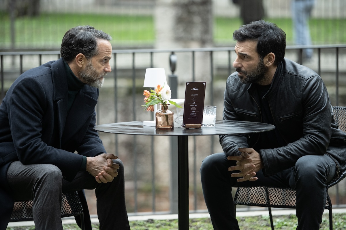 Ascolti tv lunedì 15 aprile 2024: Il clandestino 2.9mln (18.43%), L’Isola dei Famosi 2.4mln (17.39%)
