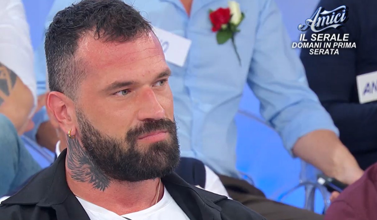 Manuel Savini: chi è il nuovo cavaliere del trono over di Uomini e Donne (che esce con Loredana Comandè)