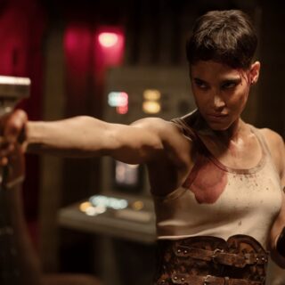 Leggi la recensione di "Rebel Moon - Parte 2: La Sfregiatrice", il secondo capitolo della space-opera di Zack Snyder disponibile su Netflix.