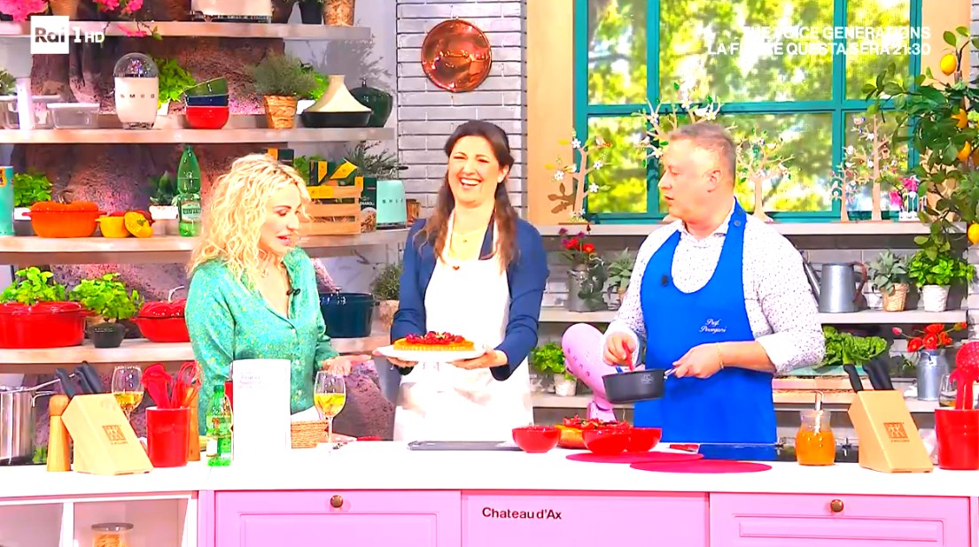 E’ sempre mezzogiorno, la scuola di cucina con Giovanna Civitillo e Daniele Persegani e la conferma per la prossima serie