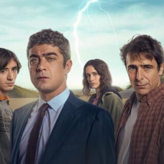 Al cinema con 01 Distribution Sei Fratelli, il film del regista Simone Godano (Moglie e Marito) con Riccardo Scamarcio, Adriano Giannini, Gabriel Montesi, Valentina Bellè e Gioele Dix.