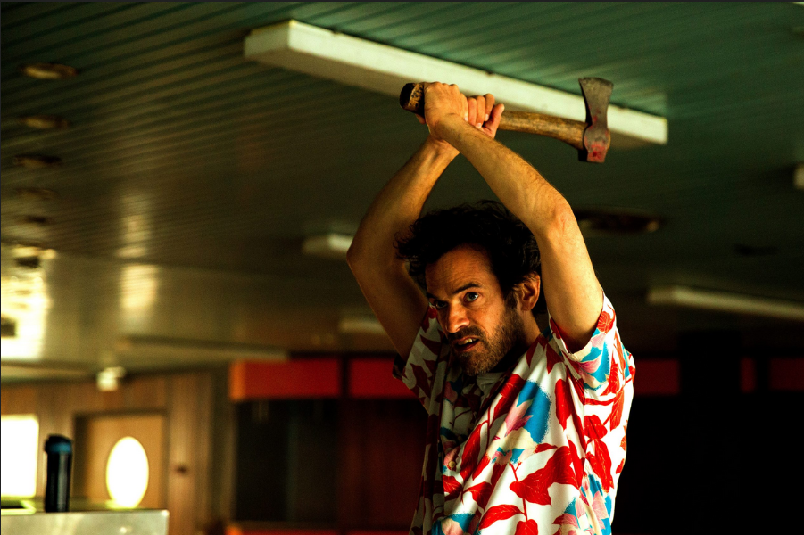 Rai 3 stasera propone Cut! Zombi contro Zombi (Coupez!), commedia horror del 2020 del regista premio Oscar Michel Hazanavicius e remake francese del cult nipponico "One Cut of the Dead".