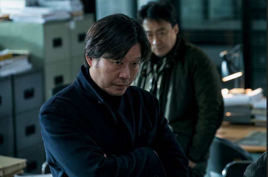 Rai 4 stasera propone "The Beast - Biseuteo", thriller del 2019 di Lee Jeong-ho con Lee Sung-Min e Yoo Jae-Myung, remake coreano del poliziesco francese "36 Quai des Orfèvres".