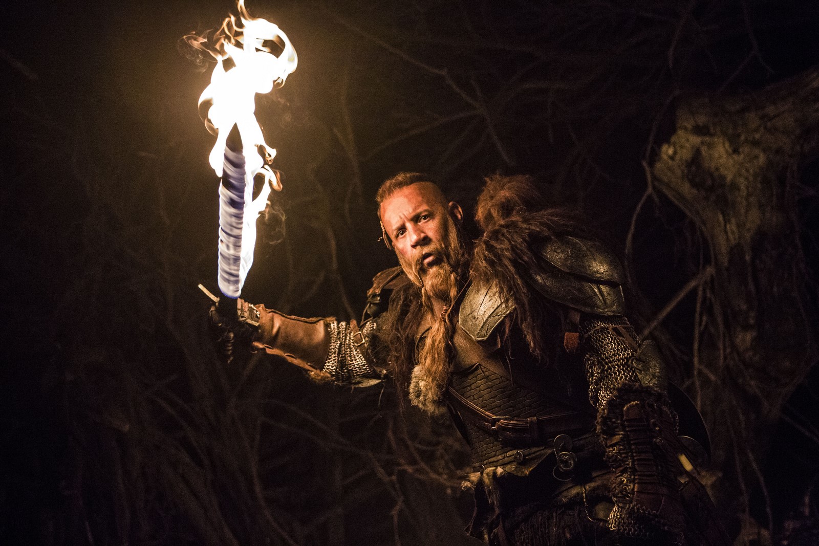 Su Rai 4 "The Last Witch Hunter", film fantasy di Breck Eisner con Vin Diesel, Rose Leslie, Elijah Wood, Michael Caine e Julie Engelbrecht.