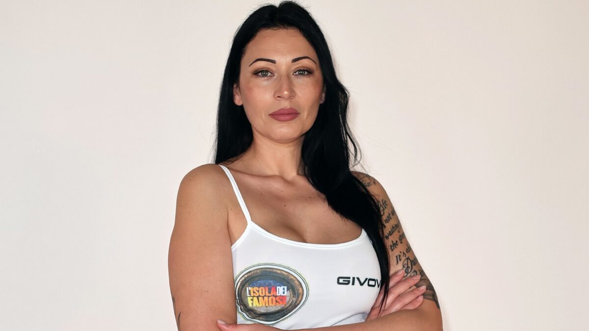 Isola dei Famosi 2024: Tonia Romano si ritira per problemi di salute