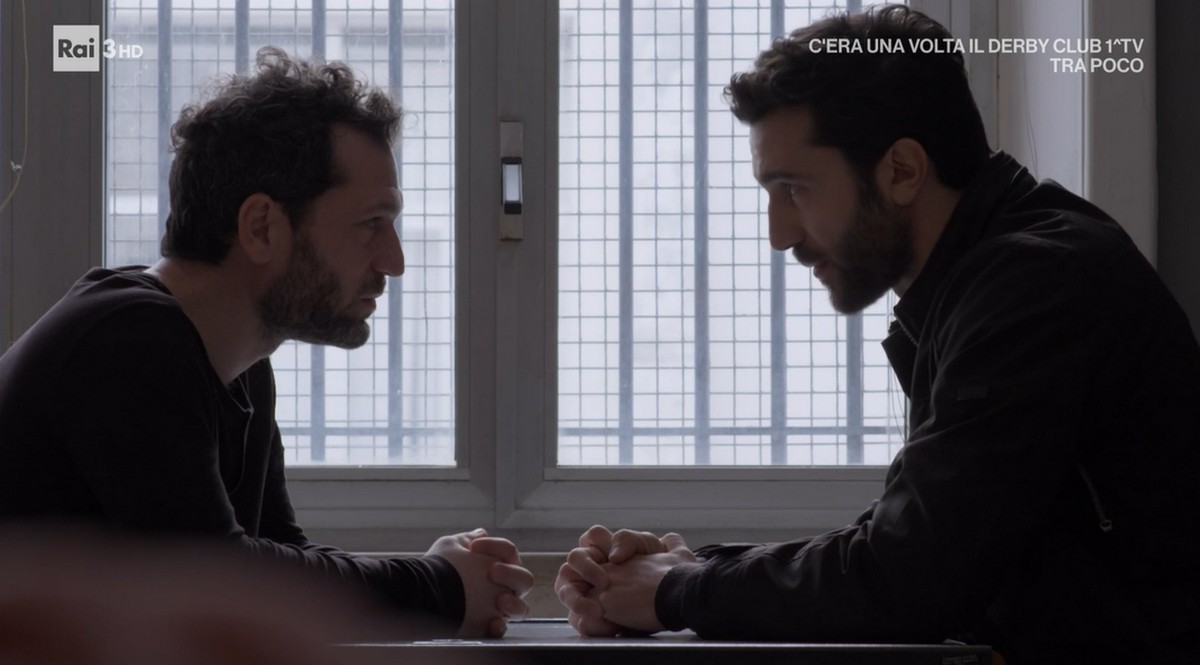Un posto al sole, anticipazioni 22 aprile: Damiano è vicino a scoprire la verità