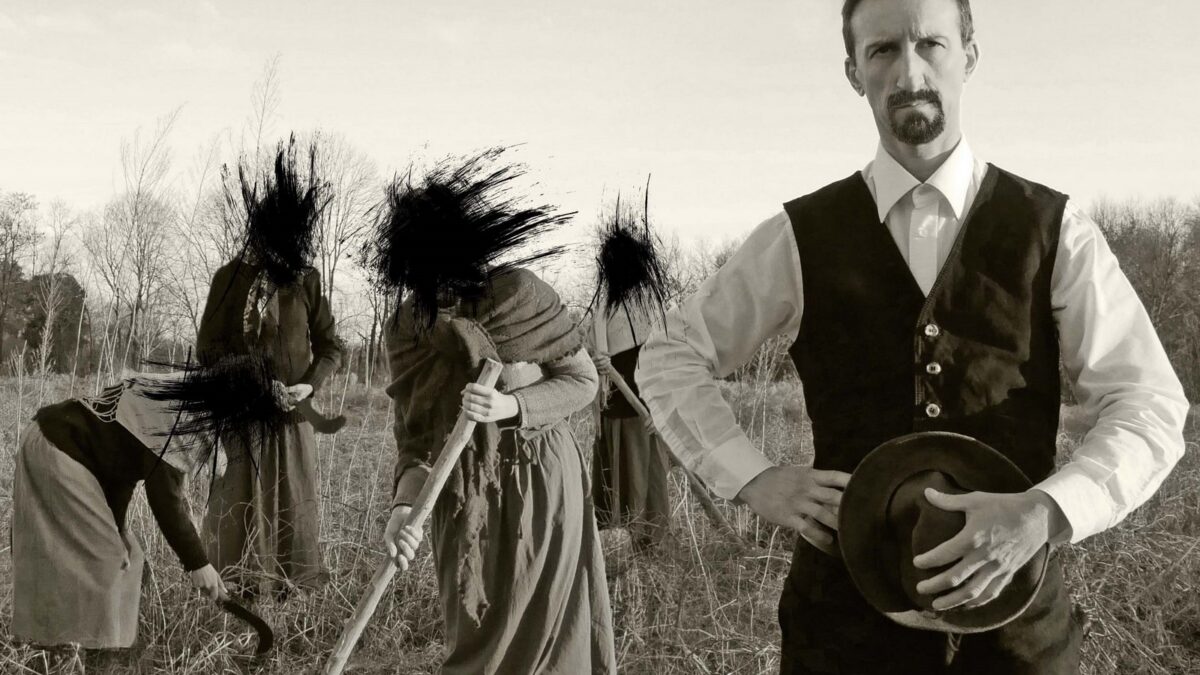 1485Khz, recensione: Michele Pastrello torna all’horror sovrannaturale con un’angosciante “ghost story”
