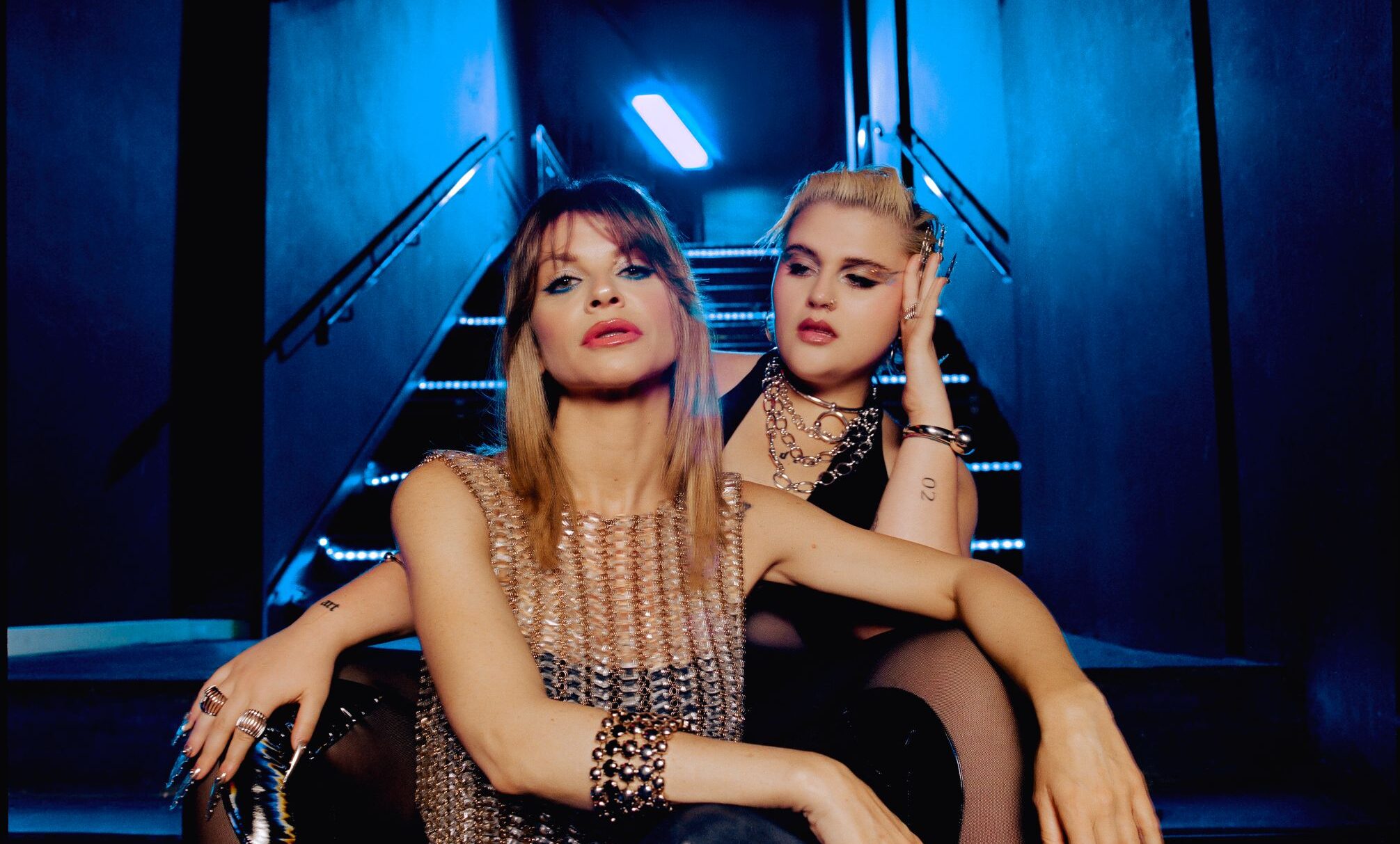 Mezzo rotto, Alessandra Amoroso e BigMama: testo e significato della canzone