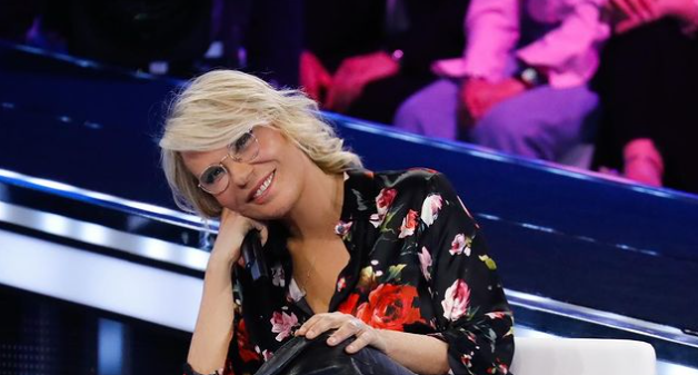 amici 2024 finale vincitore diretta chi