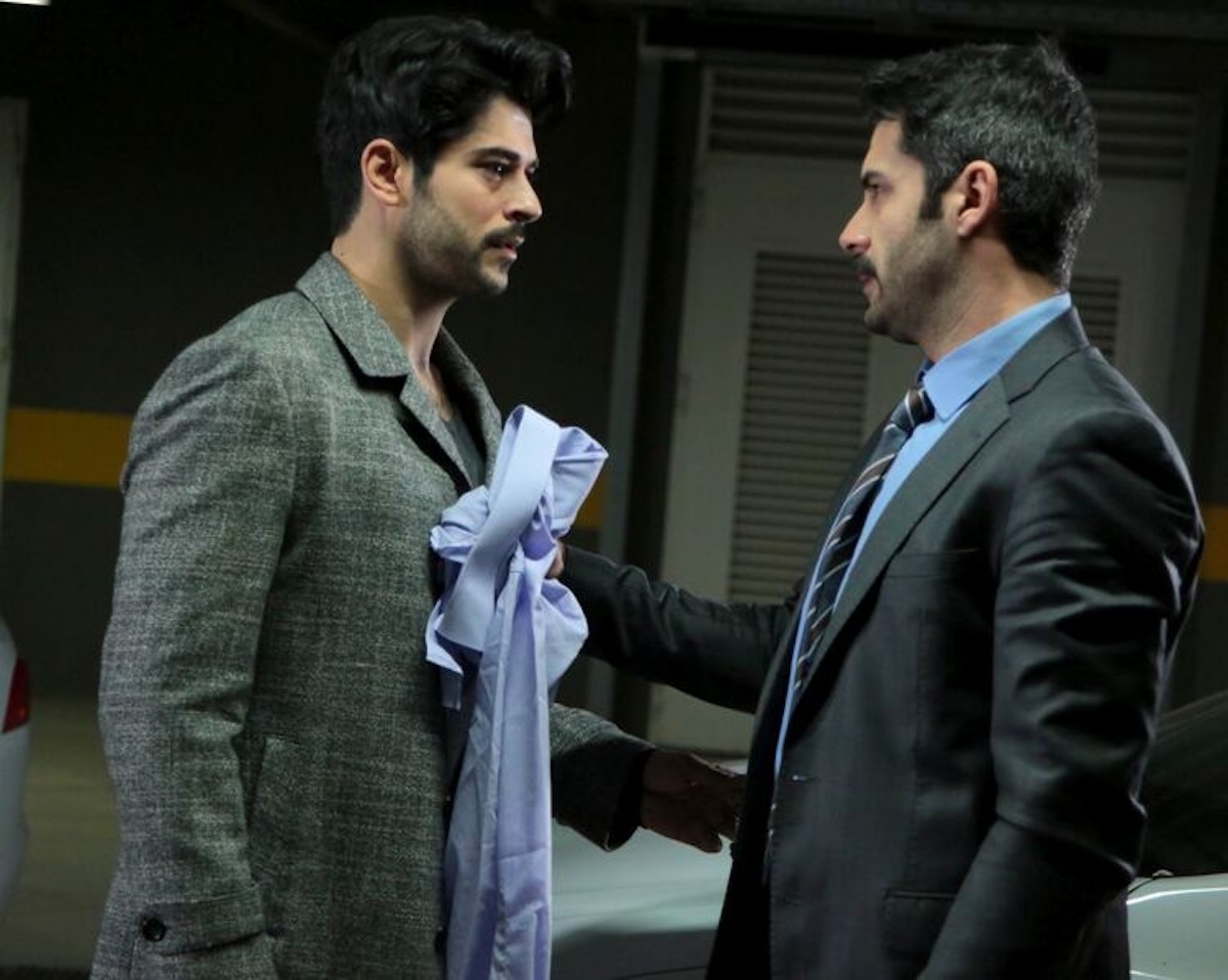 Anticipazioni Endless Love del 27 maggio 2024: Zeynep minaccia Emir