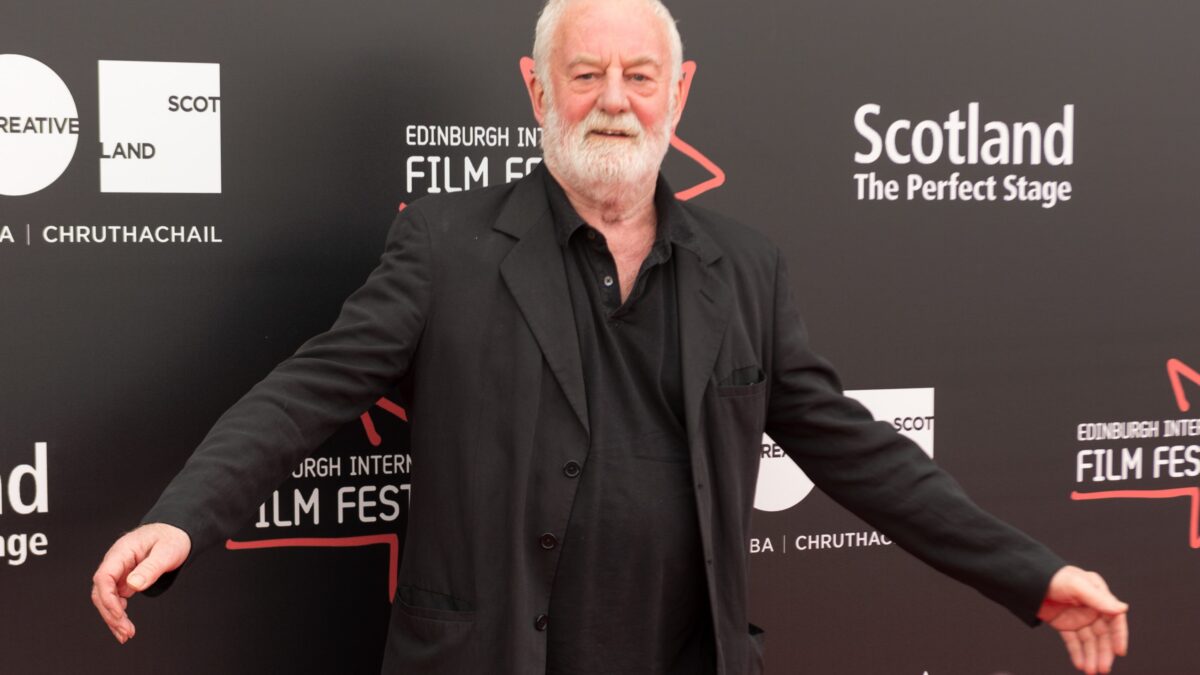 E’ morto Bernard Hill: l’attore aveva interpretato il Capitano del film “Titanic” e il Re Théoden de “Il Signore degli Anelli”