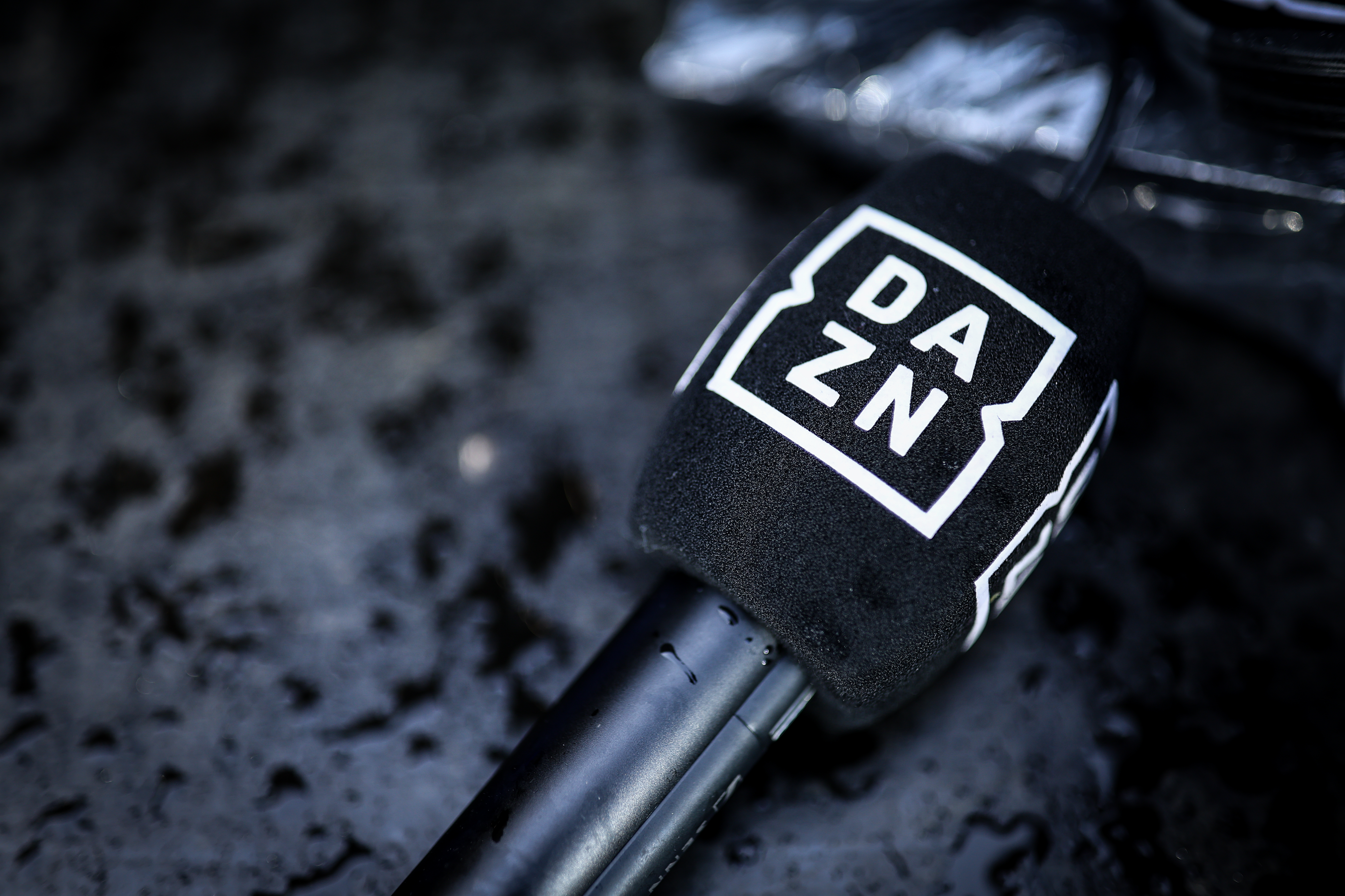 Dazn è in crisi e in vendita? Chi va via e chi resta (Retroscena TvBlog)