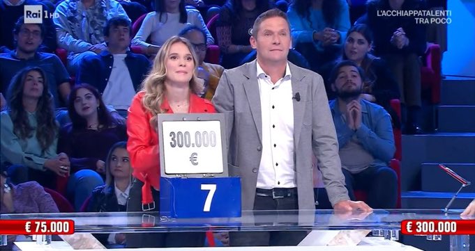 Affari Tuoi: chi è Luca il concorrente del Trentino Alto Adige che ha vinto 300 mila euro (video)
