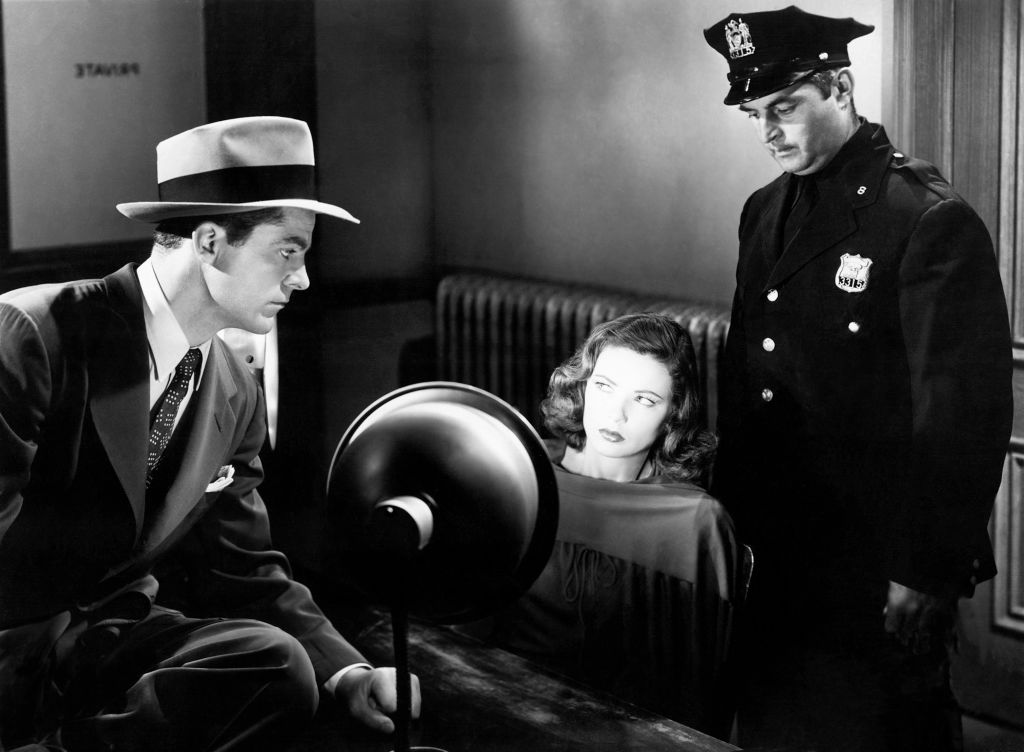 Notorious, Viale del tramonto, Il mistero del falco - Scopri i dieci migliori film noir di tutti i tempi!