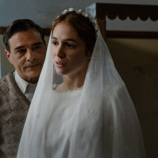 Nuove clip del film "Il mio posto è qui", diretto da Daniela Porto e Cristiano Bortone, interpretato da Ludovica Martino e Marco Leonardi - Al cinema con Adler Entertainment