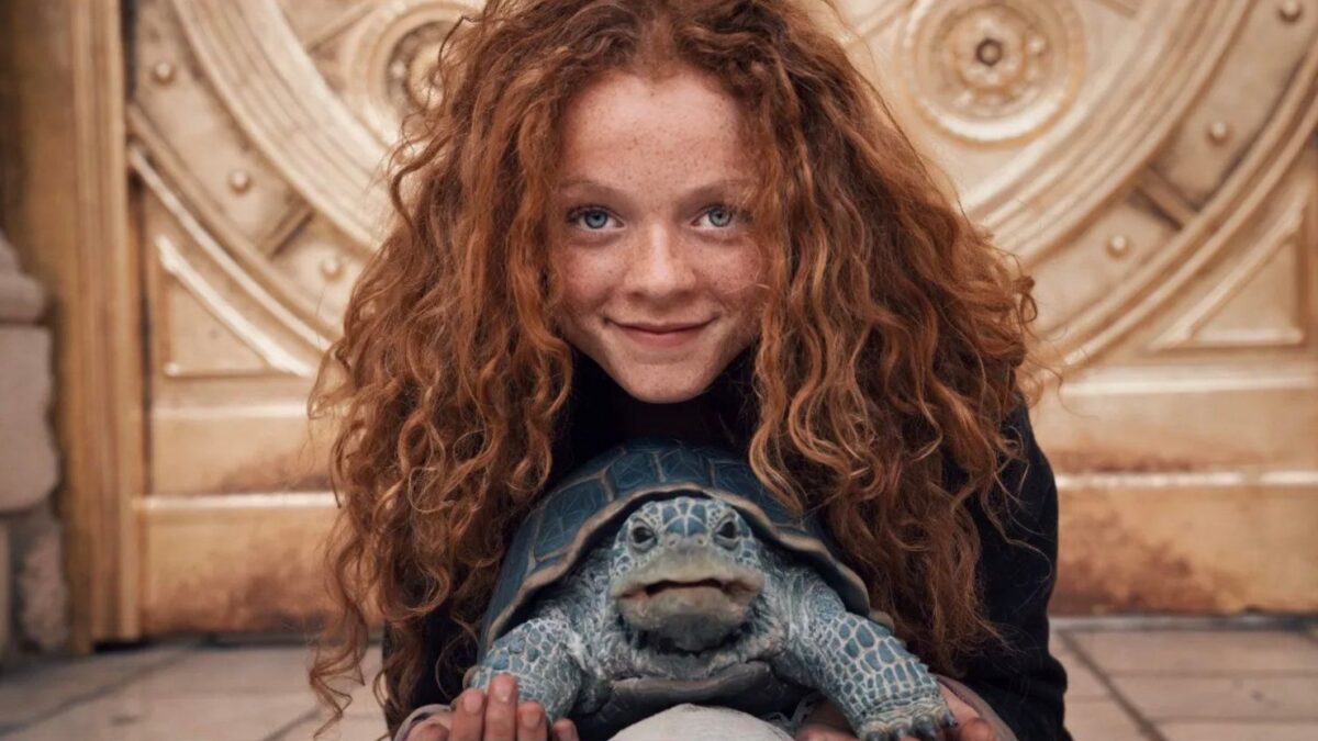 Momo: prime immagini ufficiali del film fantasy basato sul libro scritto dall’autore “La Storia Infinita”