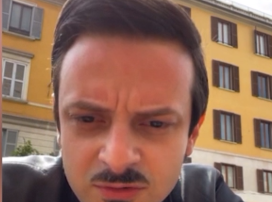 Rovazzi, il video del telefono rubato finisce al Tg5 per parlare di criminalità a Milano. Ma era solo per promuovere il nuovo singolo…
