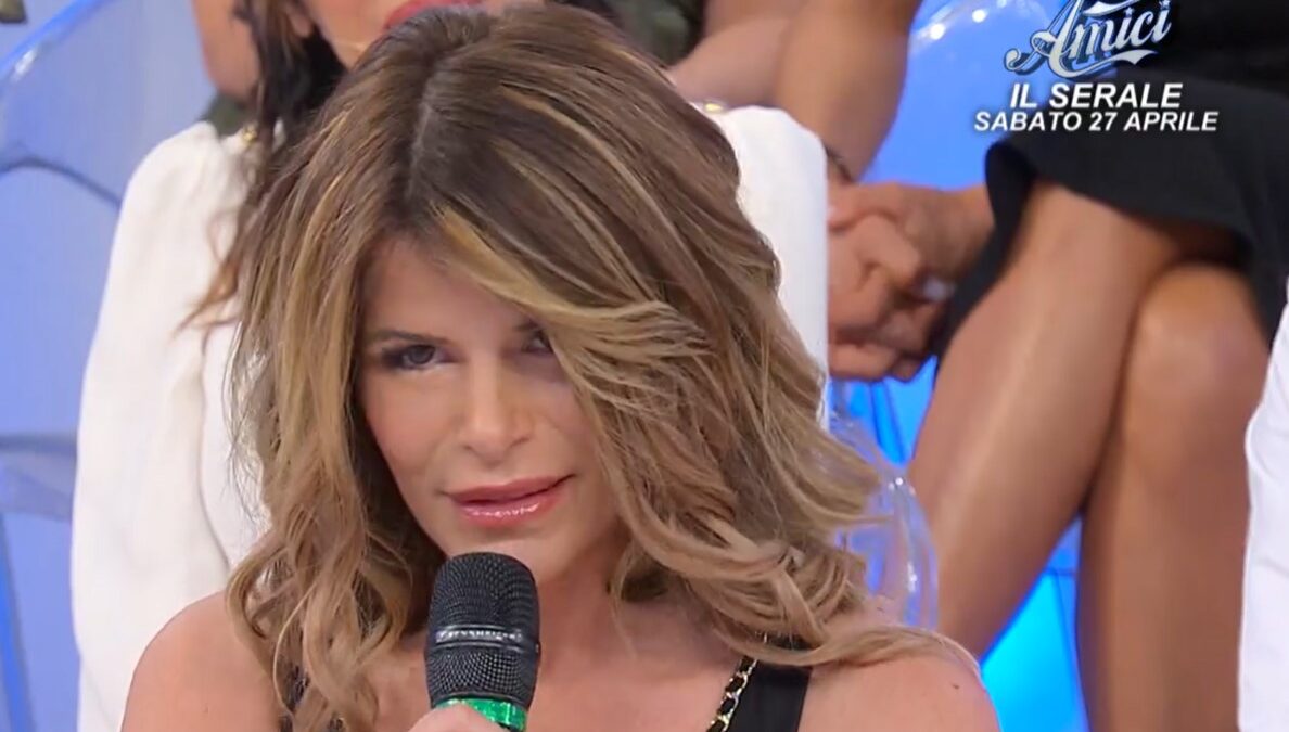 Serena Salmi: chi è la dama del trono over di Uomini e Donne uscita con Cristiano Lo Zupone