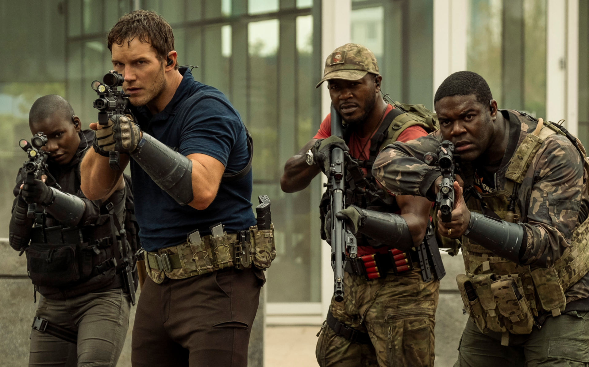 Italia 1 stasera propone "La guerra di domani", film d'azione e fantascienza del 2021 di Chris McKay con Chris Pratt, Yvonne Strahovski, J. K. Simmons, Betty Gilpin e Sam Richardson.