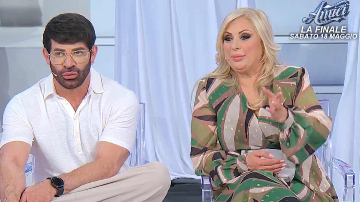 Uomini e Donne puntata 20 maggio 2024: Ernesto fuori dopo una segnalazione