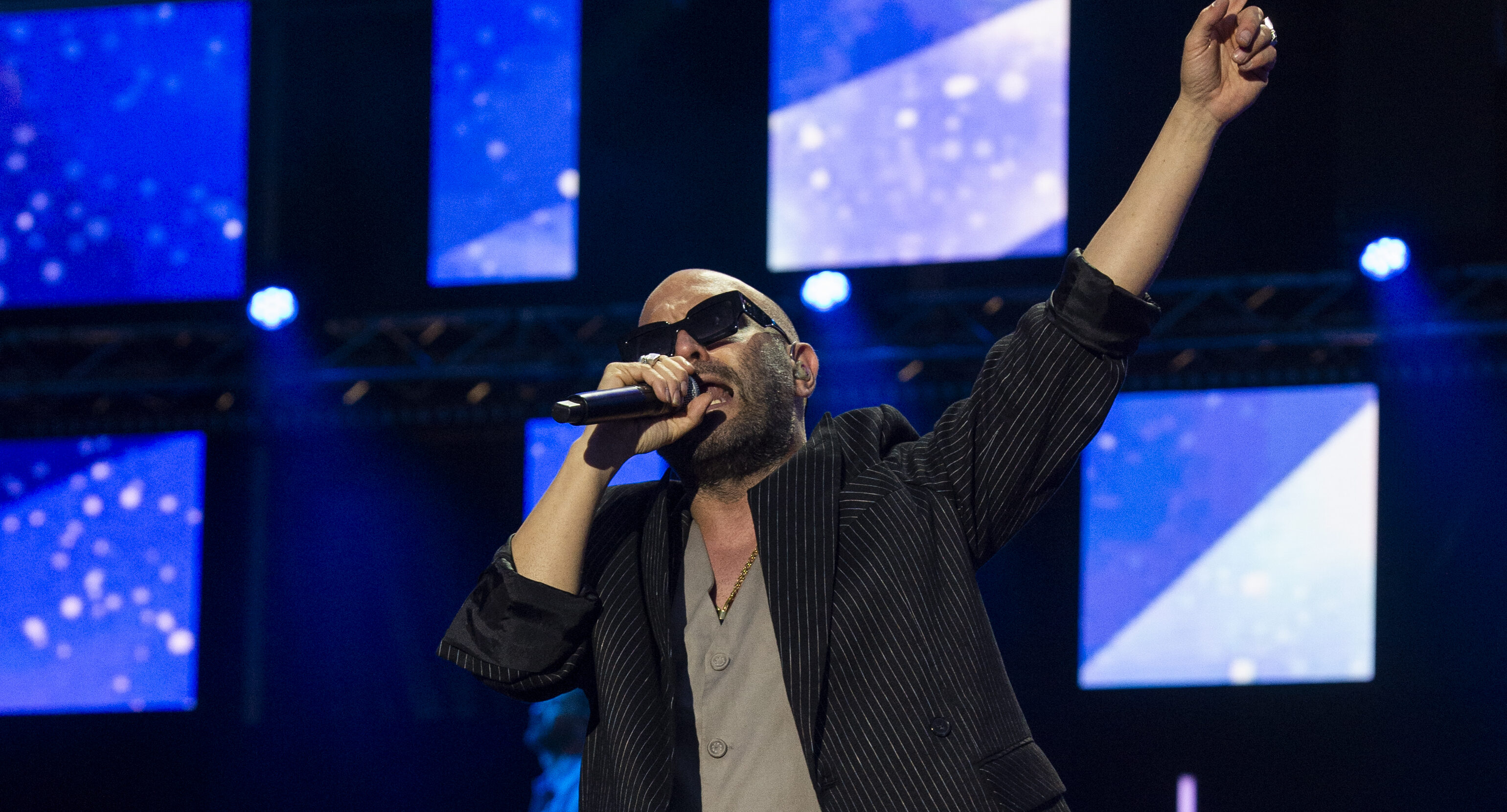 I Negramaro in concerto a Napoli allo Stadio Maradona: ospiti, anticipazioni scaletta, orario e biglietti