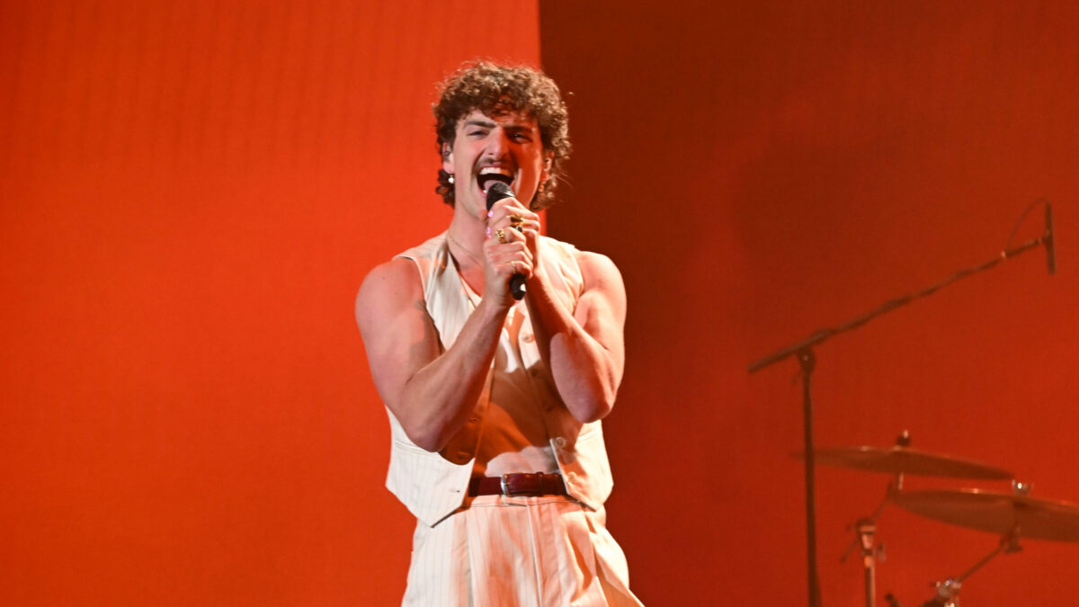 Benson Boone in Concerto a Ferrara: La Scaletta Completa del 20 giugno 2024