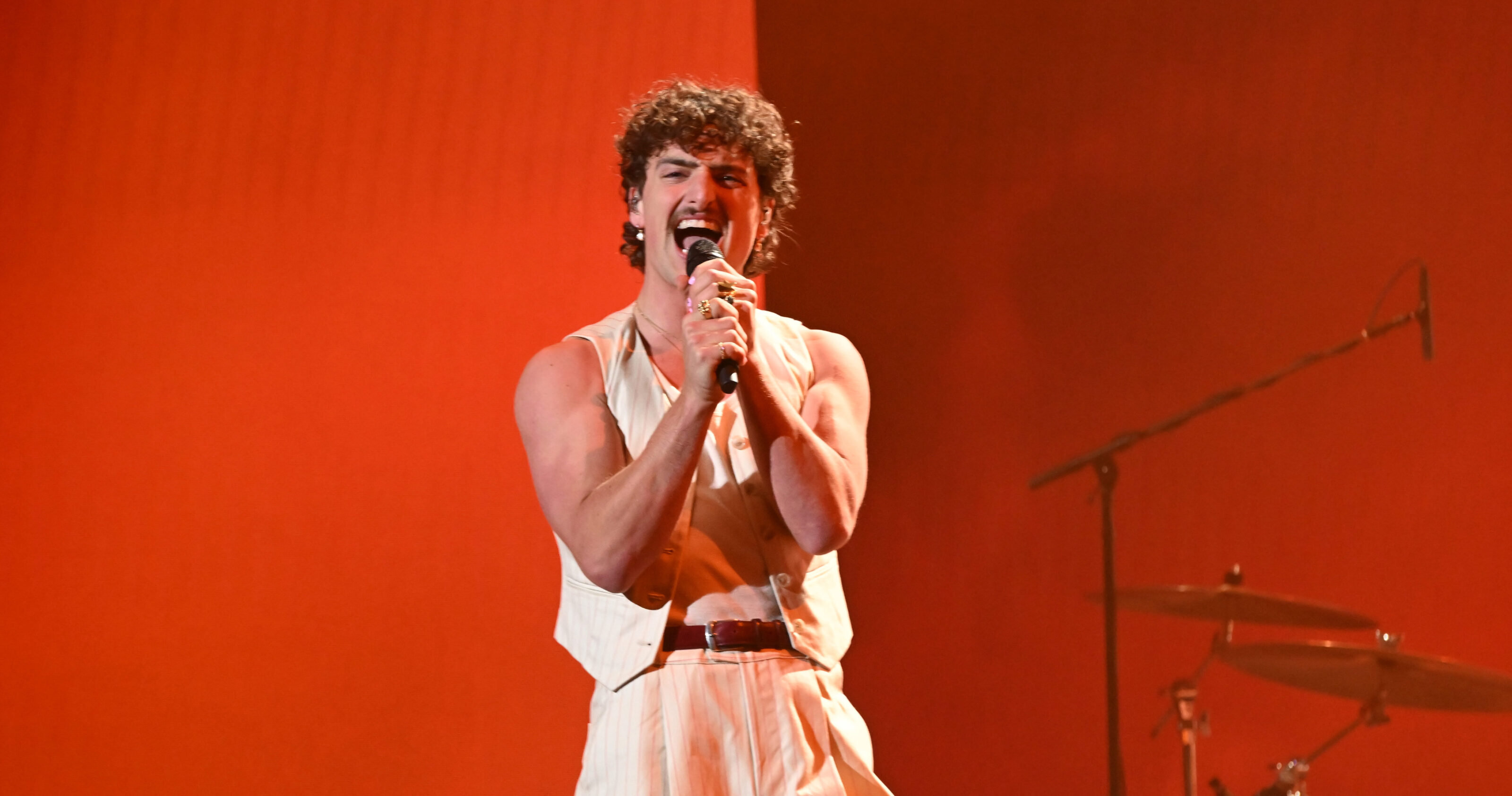 Benson Boone in Concerto a Ferrara: La Scaletta Completa del 20 giugno 2024