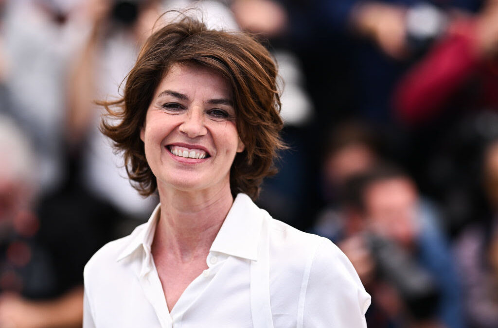 Locarno 77: Irène Jacob insignita del Leopard Club Award 2024