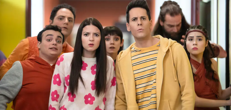 Al cinema con Warner Bros. Pictures il sesto film dei "Me contro Te" che porterà Lui e Sofi e la loro cricca di amici indietro nel tempo fino ai mitici anni Novanta.