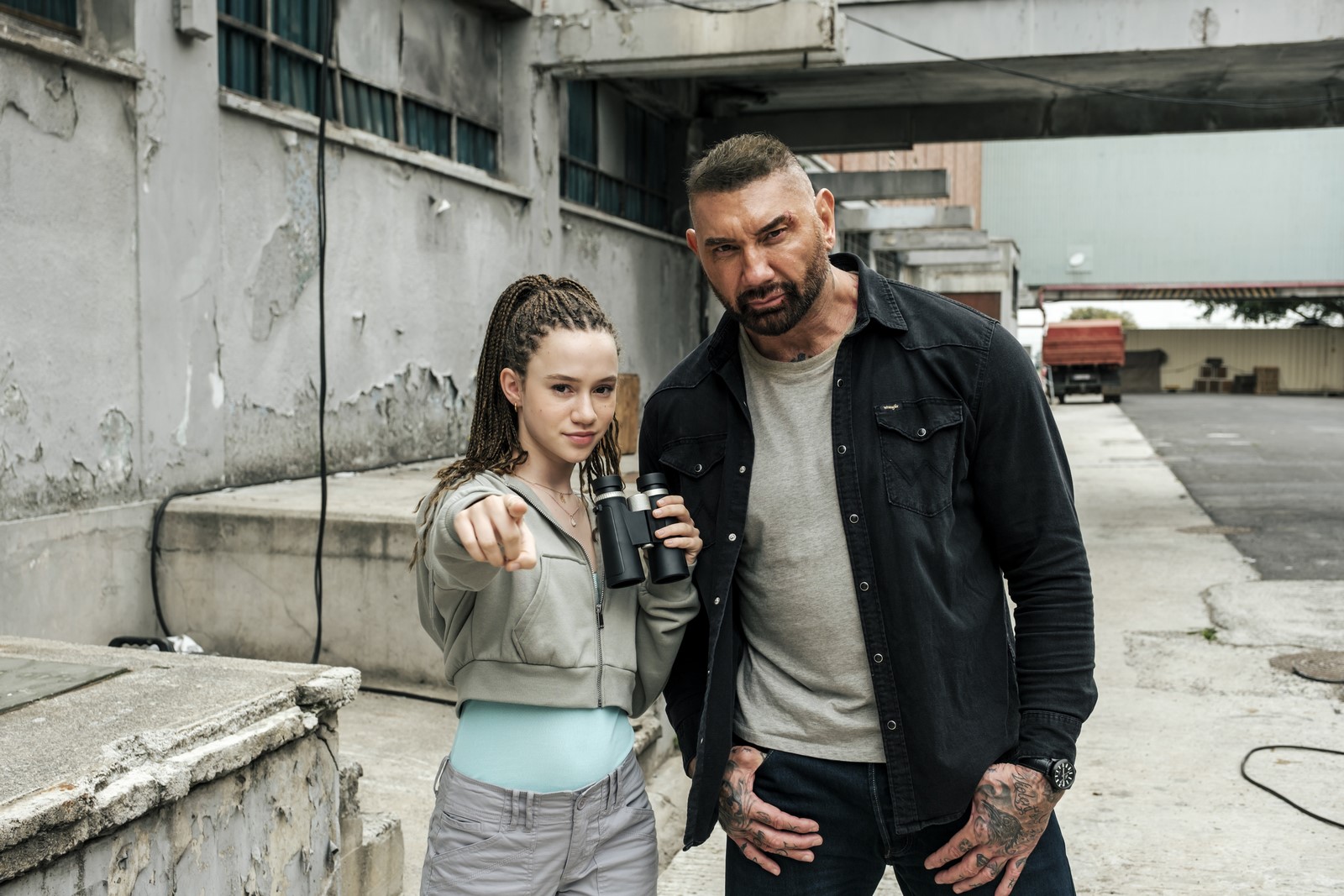 My Spy La Città Eterna riunisce Dave Bautista e Chloe Coleman con il regista Peter Segal per una commedia d'azione in arrivo su Prime Video ambientata in Europa.