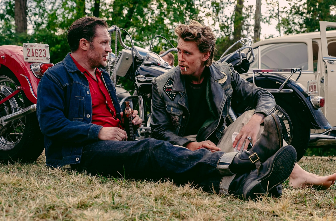 Disponibile la colonna sonora con le canzoni di The Bikeriders, il film di Jeff Nichols con Austin Butler, Jodie Comer, Tom Hardy, Norman Reedus e Michael Shannon.