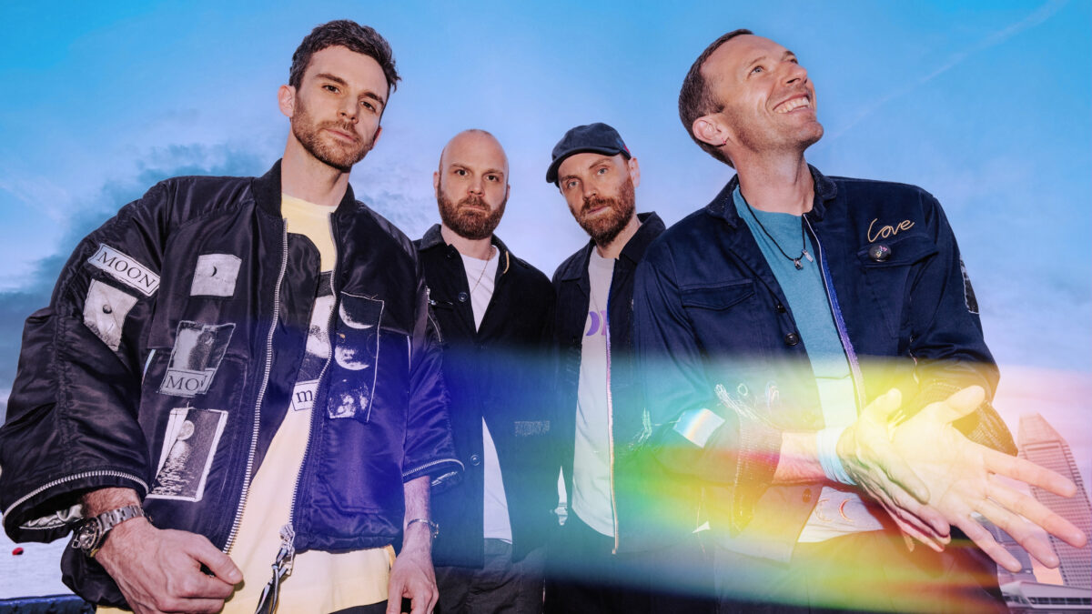 ​feelslikeimfallinginlove dei Coldplay: traduzione, testo e significato della canzone
