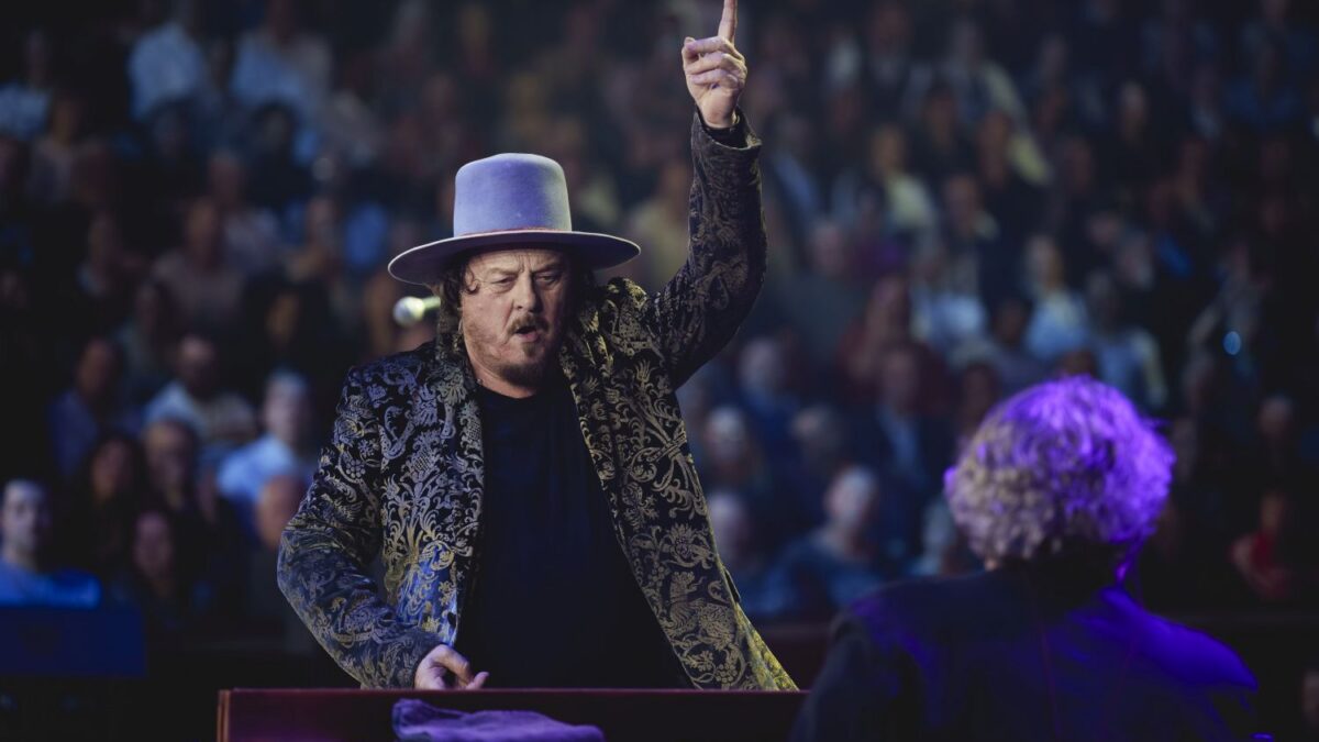 Overdose d’amore World Tour, Zucchero debutta oggi allo Stadio Friuli di Udine: la scaletta delle canzoni