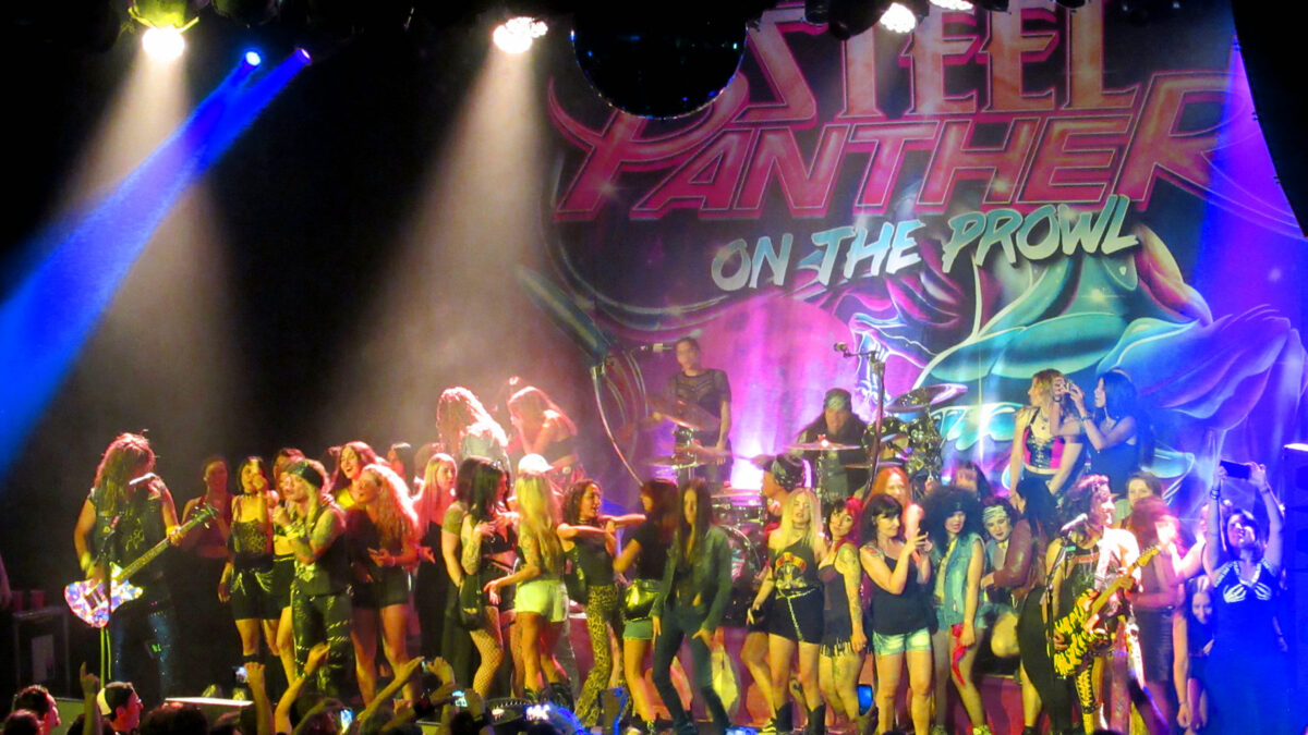 Steel Panther a Milano: la tradizione è sempre la tradizione (report 8 Giugno 2024)