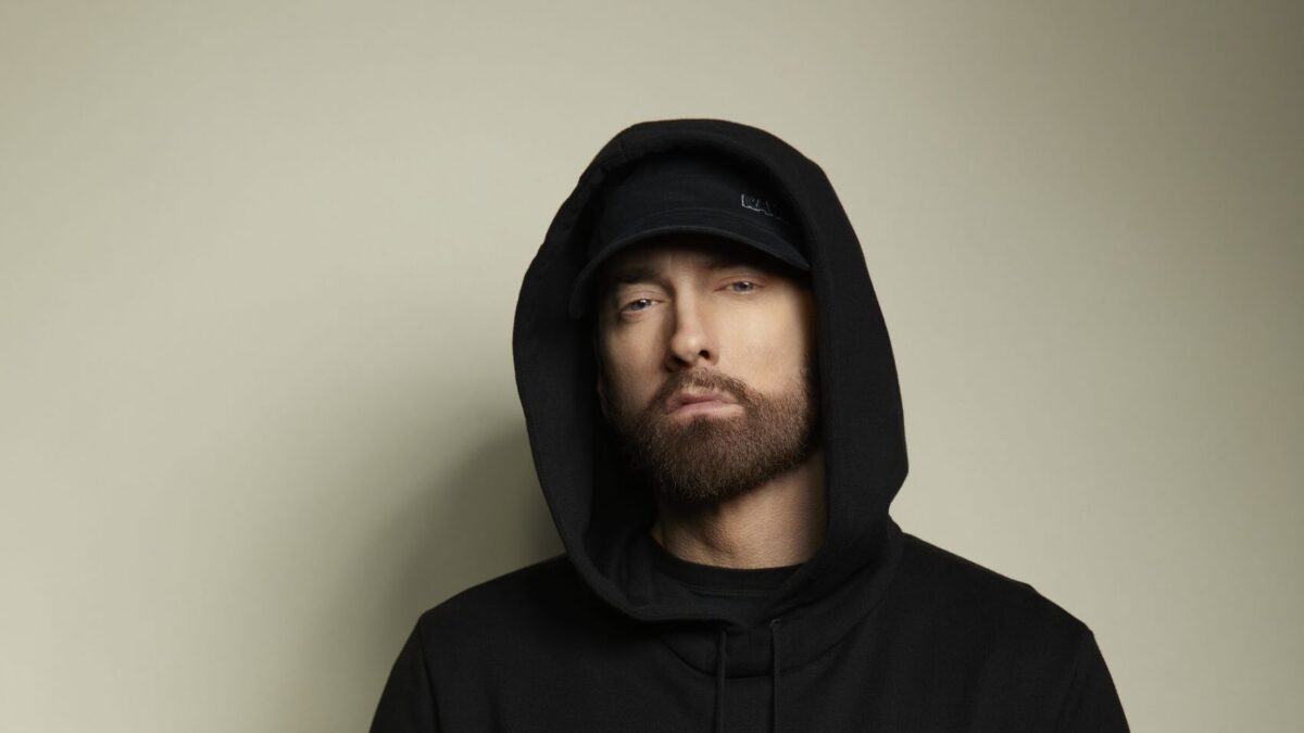 Somebody Save Me, Eminem: traduzione, testo e significato della canzone