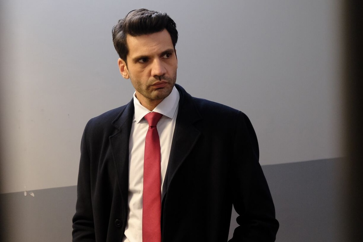 Anticipazioni Segreti di famiglia puntata del 21 novembre 2024: Engin viene ricoverato in ospedale privo di sensi