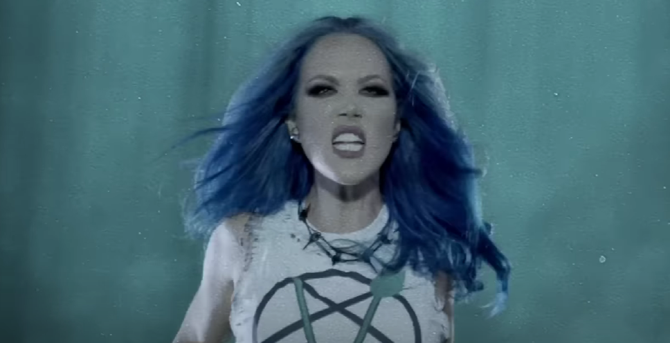 Dream stealer, Arch Enemy: traduzione, testo e significato della canzone (video)