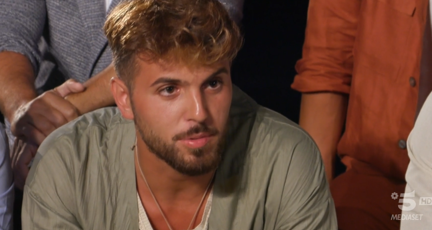 Temptation Island è ormai un classico di Canale 5: un romanzo popolare “stile soap” (ma fatto bene)