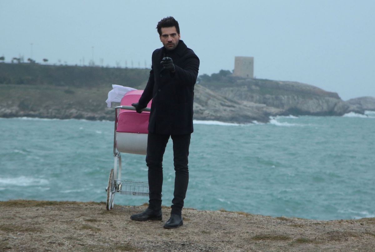 Anticipazioni Endless Love puntata del 12 ottobre 2024: Emir ricatta Nihan, Kemal raccoglie prove su Deniz