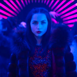 Dal mondo di John Wick: Ballerina, trailer italiano e tutto quello che c'è da sapere sullo spinoff di Len Wiseman con Ana de Armas, Lance Reddick, Ian McShane, Gabriel Byrne, Norman Reedus e Keanu Reeves.