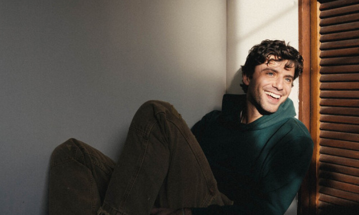 Belong Together, Mark Ambor: testo, significato e traduzione in italiano