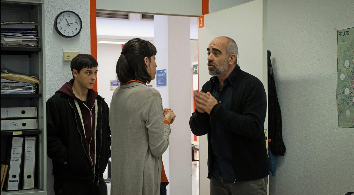 Su Rai Tre Tutto in un giorno, il film spagnolo esordio alla regia dall'attore Juan Diego Botto interpretato da Penélope Cruz, Luis Tosar, Aixa Villagrán e Juan Diego Botto.