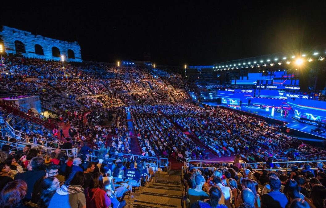 Tim Music Awards 2024: conduttori, cast, cantanti, canzoni, scaletta, premi, anticipazioni e diretta tv