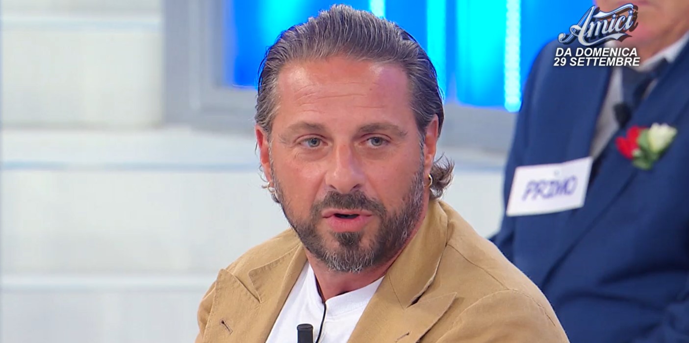 Jury, Danilo e Andrea: chi sono i tre nuovi cavalieri del trono over di Uomini e Donne