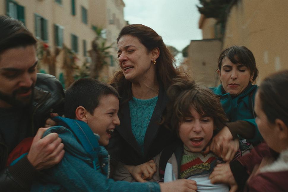 a Iddu di Fabio Grassadonia e Antonio Piazza (Venezia 81), l'attrice Romana Maggiora Vergano (Il tempo che ci vuole) e al cast di Familia il Premio Francesco Pasinetti 2024.