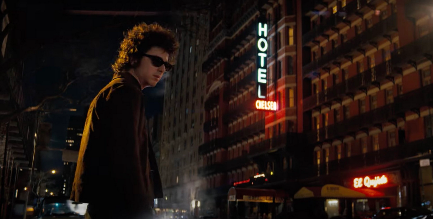 Dal 25 gennaio 2025 nei cinema con Searchlight Pictures Italia il film biografico A Complete Unknown su Bob Dylan di James Mangold con Timothée Chalamet, Edward Norton e Elle Fanning.