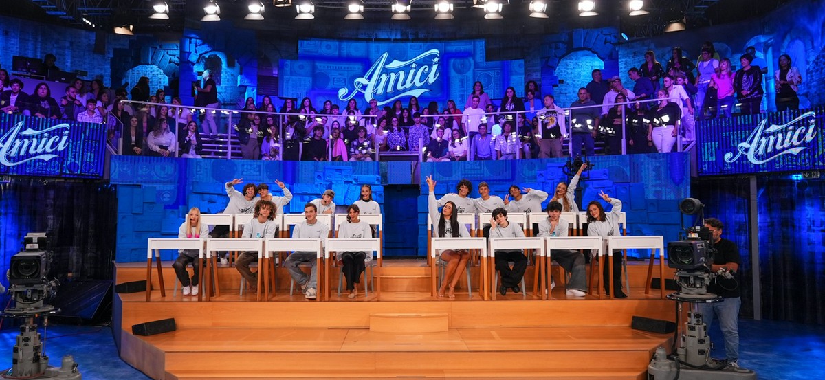 Amici 24, anticipazioni registrazione terza puntata 13 ottobre 2024: ospiti e spoiler