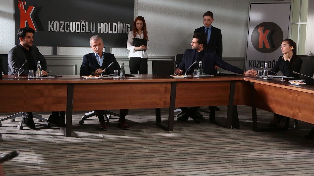 Anticipazioni Endless Love puntata del 25 ottobre 2024: Kemal fa eleggere un uomo di fiducia come presidente della Holding