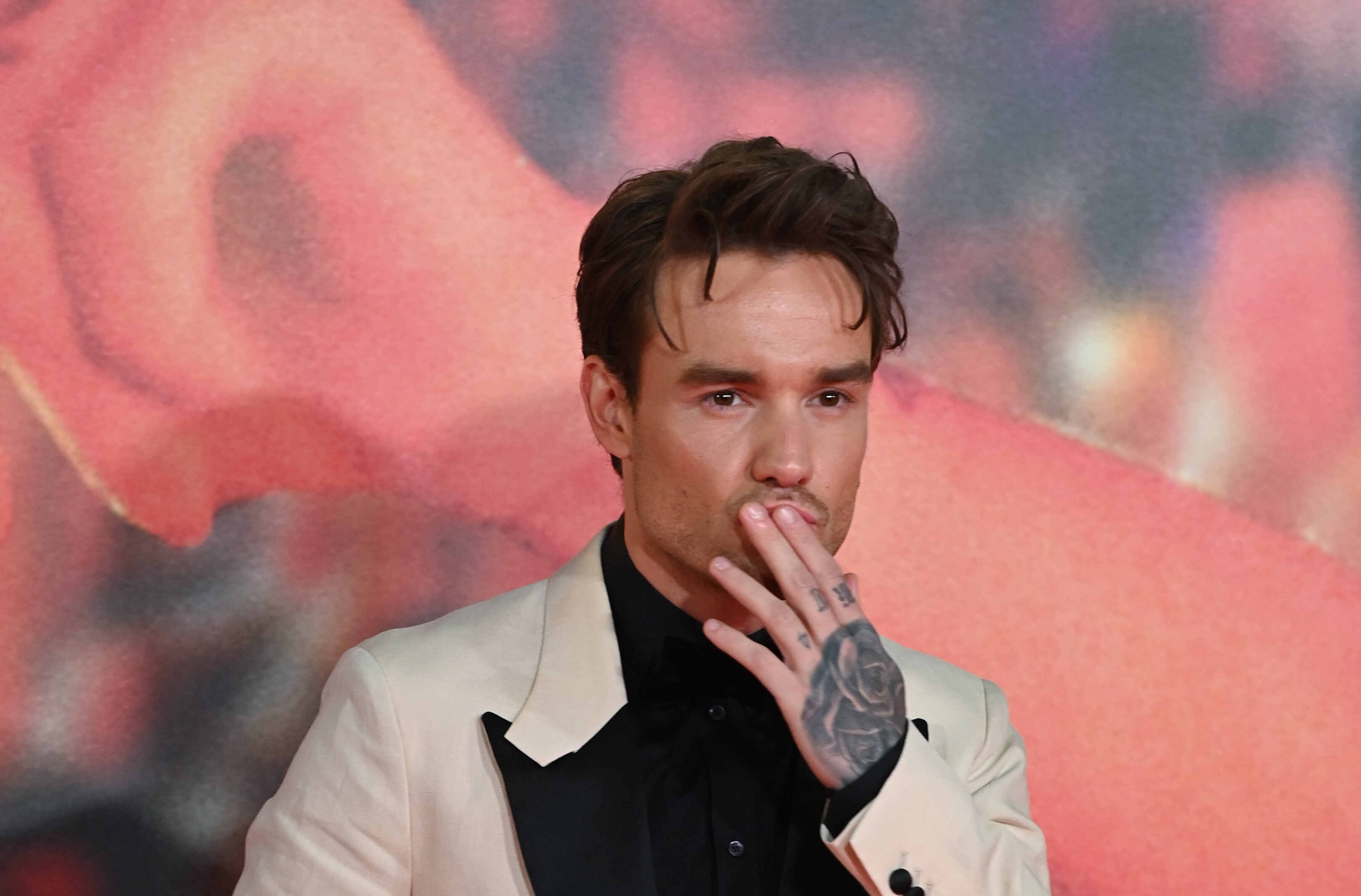 È morto Liam Payne: addio al cantante, ex componente degli One Direction